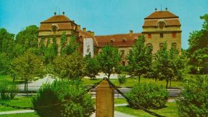 Hotel, étterem, apartman, szálloda, szállás, Pápa, étlap, szoba, rendezvény, esküvő, konferencia, osztálytalálkozó