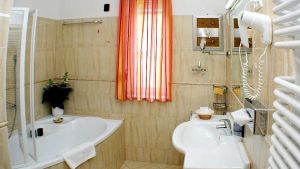 103 - Superior Zimmer - Hotel Villa Classica, Papa