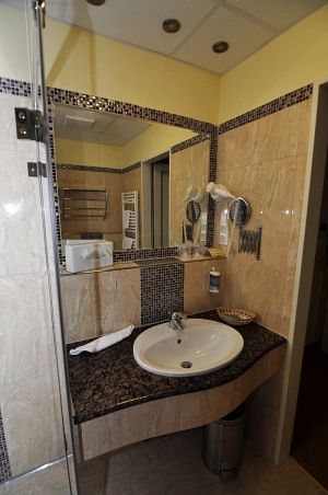 hotel, accommodation, packages, discounted price, business hotel, a'la carte restaurant, menu, meeting, conferences, wedding, lunch, dinner, bar